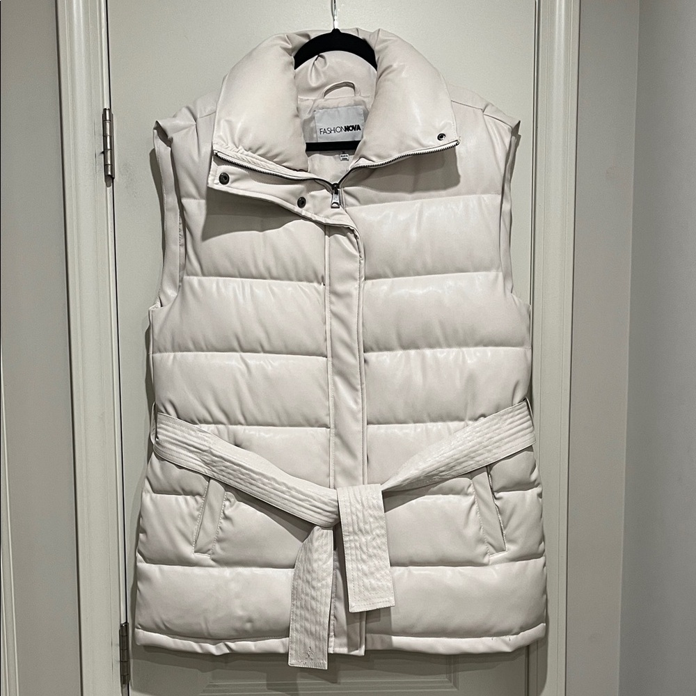 Fashion Nova Blade Puffer Vest